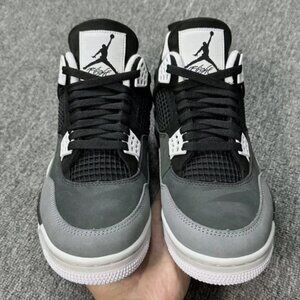 New Basketball Shoes Jordan Air Jordan 4 "Fear" Men's Mid-Top